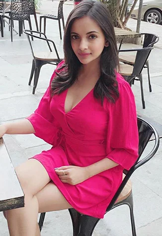 female call girl in Delhi